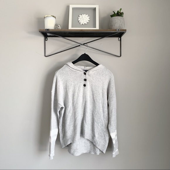 AE // Slouchy Henley Hoodie - Picture 4 of 6